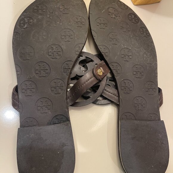 Tory Burch MILLER PATENT SANDAL Color Coconut size 7 - Picture 5 of 6